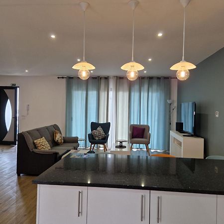 C - Delightful 2 Bedroom Vacation Home Machico  Εξωτερικό φωτογραφία